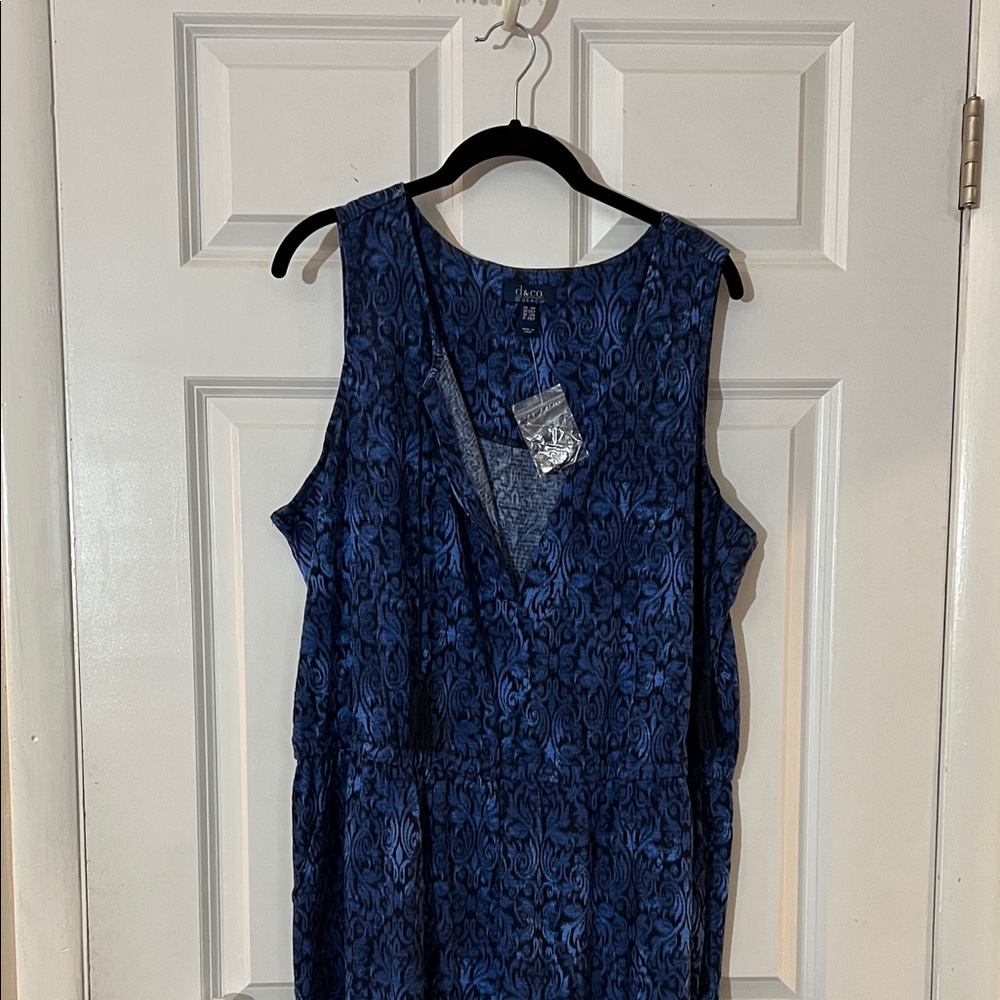 D&Co Blue Patterned Top